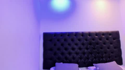 Snapshot of angeli_rivera chatting on November 26, 11:00 am Angeli online show from November 26, 11:00 am