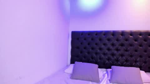 Snapshot of angeli_rivera chatting on December 3, 10:57 am Angeli online show from December 3, 10:57 am