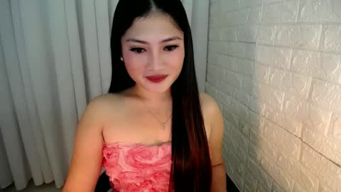 Snapshot of angelic_girlxx chatting on March 3, 10:10 pm Angie online show from March 3, 10:10 pm
