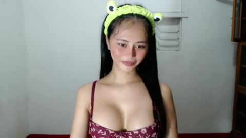 Snapshot of angelica_fuckdoll chatting on December 8, 2:28 am angelica online show from December 8, 2:28 am