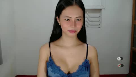 Snapshot of angelica_fuckdoll chatting on February 10, 11:13 pm angelica online show from February 10, 11:13 pm