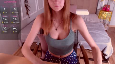 Angelica online show from December 8, 3:45 pm