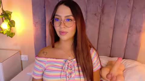 angelicaa_garcia online show from June 16, 11:46 am