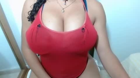 Snapshot of angelicabigtits chatting on May 13, 3:09 pm Rose online show from May 13, 3:09 pm