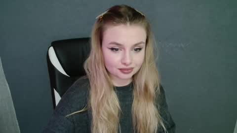 angelicablanch online show from November 15, 7:43 pm