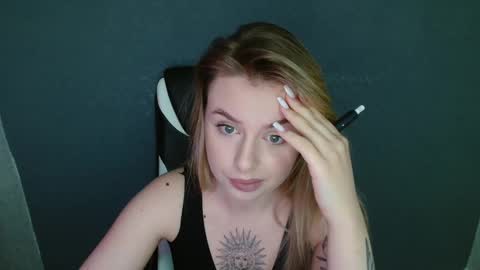 angelicablanch online show from November 16, 7:52 pm