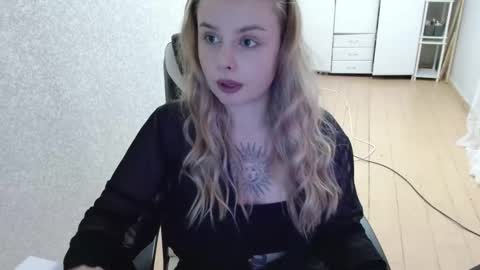 angelicablanch online show from November 26, 10:44 pm