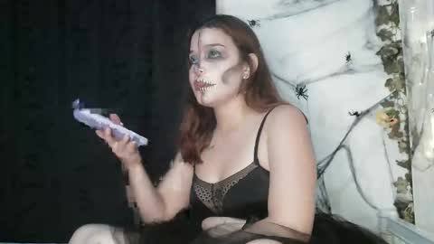 Snapshot of angelicahotparis18 chatting on November 1, 1:29 am angelica gomez online show from November 1, 1:29 am