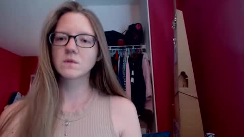 Snapshot of angelicangel3 chatting on October 30, 5:13 pm AngelicAngel online show from October 30, 5:13 pm