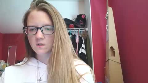 AngelicAngel online show from January 9, 7:37 pm