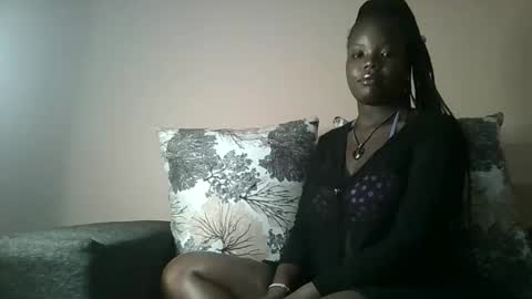 Snapshot of angelictease chatting on March 2, 10:38 pm angelictease online show from March 2, 10:38 pm