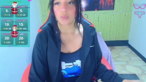 angelie online show from December 12, 4:59 am
