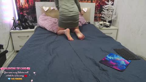 Angelika Rouge online show from February 4, 5:19 pm