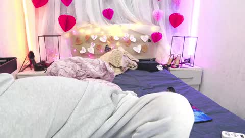 Angelika Rouge online show from February 25, 5:44 pm