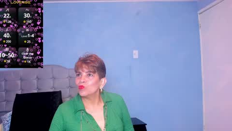 Snapshot of angelina_stone_65 chatting on December 21, 5:07 pm Angelina online show from December 21, 5:07 pm
