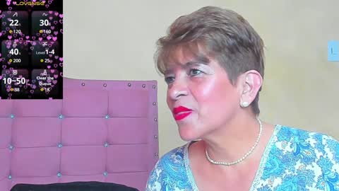 Snapshot of angelina_stone_65 chatting on January 14, 9:51 pm Angelina online show from January 14, 9:51 pm