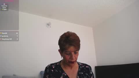 Snapshot of angelina_stone_65 chatting on February 10, 5:19 pm Angelina online show from February 10, 5:19 pm