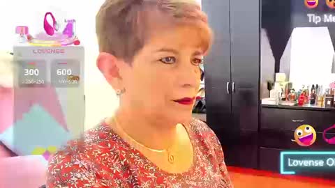 Snapshot of angelina_stone_65 chatting on September 9, 1:54 pm Angelina online show from September 9, 1:54 pm