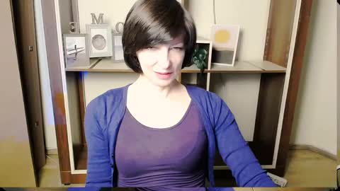 Angelina online show from May 24, 7:13 am