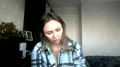 angelinalove28 online show from January 15, 10:20 am