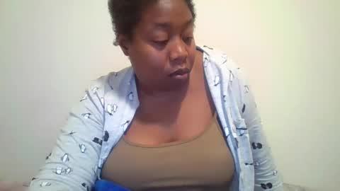 Snapshot of angeliquebelcaliz chatting on January 17, 2:18 am angeliquebelcaliz online show from January 17, 2:18 am