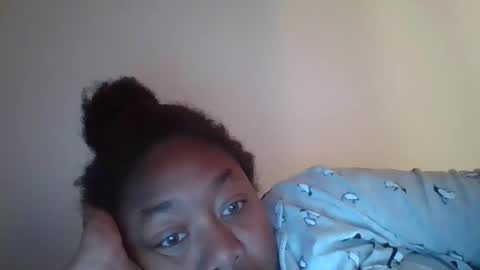 Snapshot of angeliquebelcaliz chatting on January 17, 9:49 am angeliquebelcaliz online show from January 17, 9:49 am