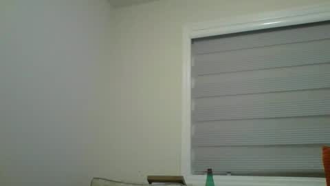 Snapshot of angeliquebelcaliz chatting on February 21, 12:27 am angeliquebelcaliz online show from February 21, 12:27 am