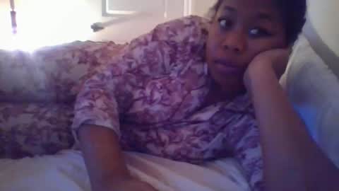 Snapshot of angeliquebelcaliz chatting on March 11, 1:26 am angeliquebelcaliz online show from March 11, 1:26 am