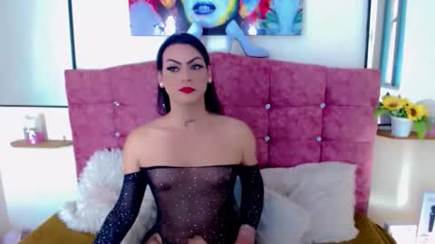 Angelis online show from November 10, 3:55 pm