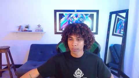 Snapshot of angell18_ chatting on October 27, 8:35 pm Angel online show from October 27, 8:35 pm