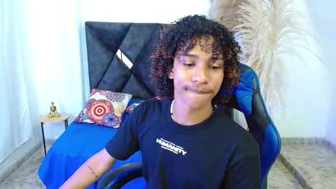 Angel online show from March 9, 8:57 pm