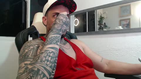 Snapshot of angellatino0 chatting on December 11, 8:15 am angellatino0 online show from December 11, 8:15 am