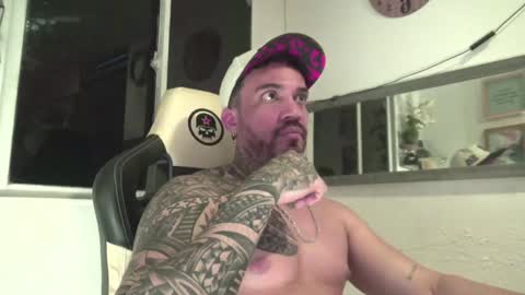 Snapshot of angellatino0 chatting on December 28, 8:48 am angellatino0 online show from December 28, 8:48 am