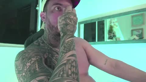 Snapshot of angellatino0 chatting on December 31, 9:10 am angellatino0 online show from December 31, 9:10 am