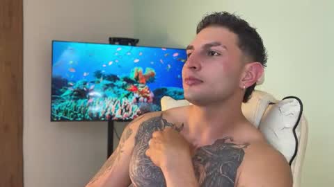 Angelo Ferro online show from July 7, 6:47 am