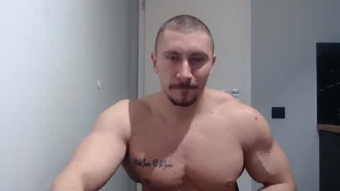  ------- SEX SHOW WITH GUYS AND GIRLS  MUSCLE SHOW online show from February 27, 9:54 am