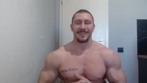  ------- SEX SHOW WITH GUYS AND GIRLS  MUSCLE SHOW online show from March 8, 11:37 am