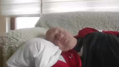 Snapshot of angelps1960 chatting on February 21, 12:17 pm angelps1960 online show from February 21, 12:17 pm