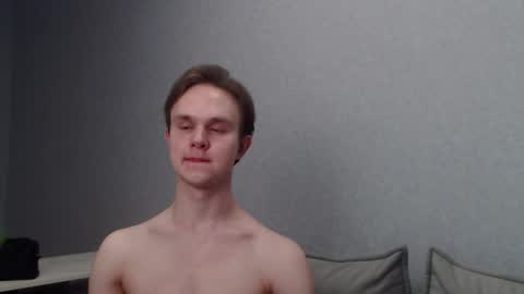 Angel online show from March 5, 9:04 pm