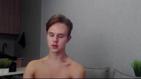 Angel online show from October 16, 8:59 am