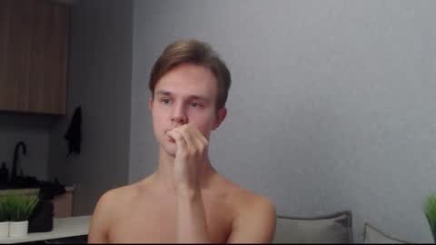 Angel online show from October 19, 8:37 am