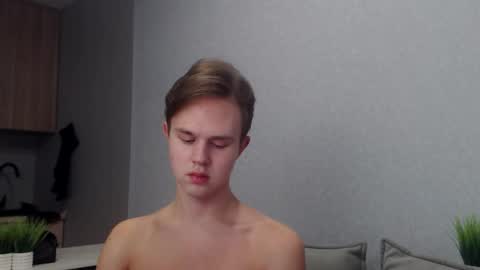 Angel online show from November 1, 8:16 am