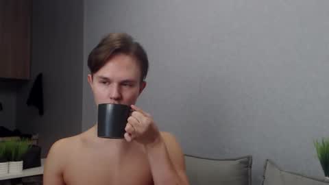 Angel online show from November 21, 9:08 am