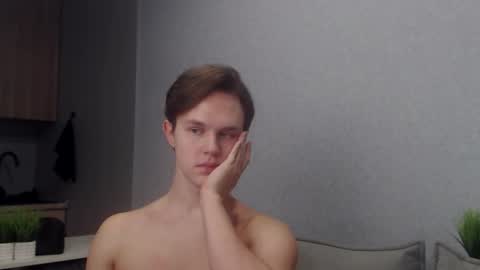 Angel online show from January 14, 5:07 pm