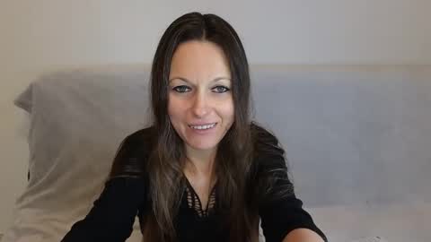 Giulia online show from November 16, 10:54 am