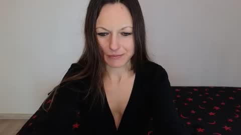 Giulia online show from February 4, 12:22 pm