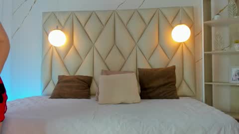 ANGIE online show from November 30, 11:58 am