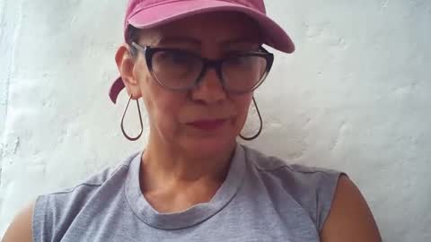 Snapshot of angelycute476334 chatting on October 28, 5:48 pm angelycute476334 online show from October 28, 5:48 pm