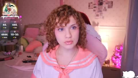 Snapshot of angelytaxx chatting on January 10, 9:44 am Angel online show from January 10, 9:44 am