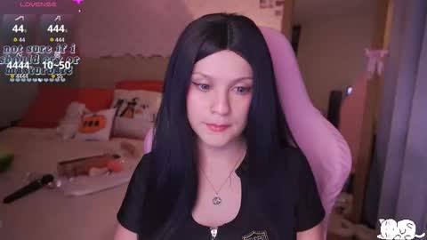 Snapshot of angelytaxx chatting on September 27, 7:02 am Angel online show from September 27, 7:02 am